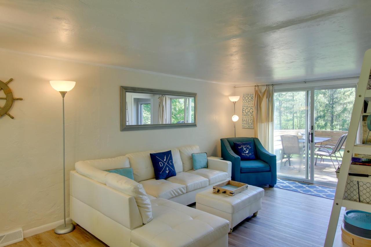 Updated Home With Deck 2 Mi To Sister Bay Beach! Экстерьер фото